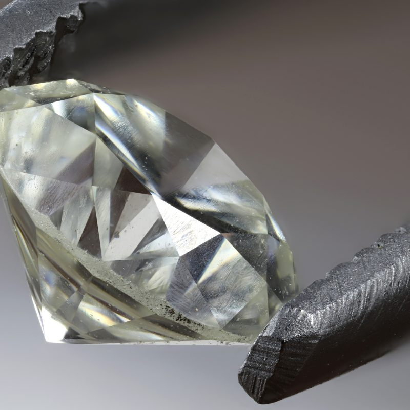 close-up-brilliant-cut-diamond-facets