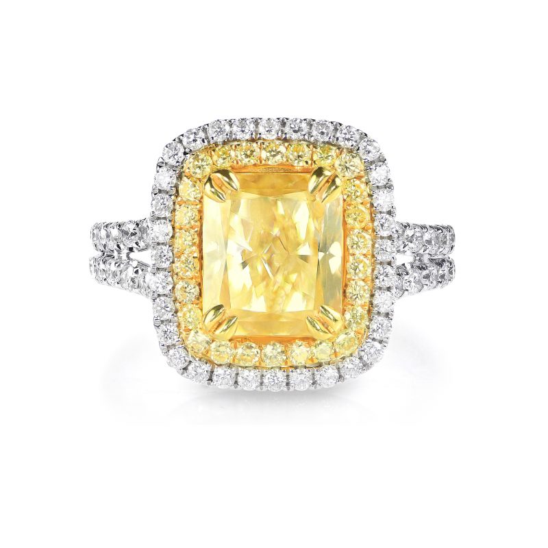 emerald-cushion-engagement-diamond-halo-ring