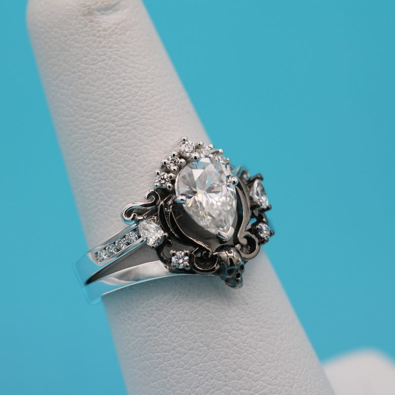 gothic-skull-style-moissanite-engagement-ring-fitted-wedding-band