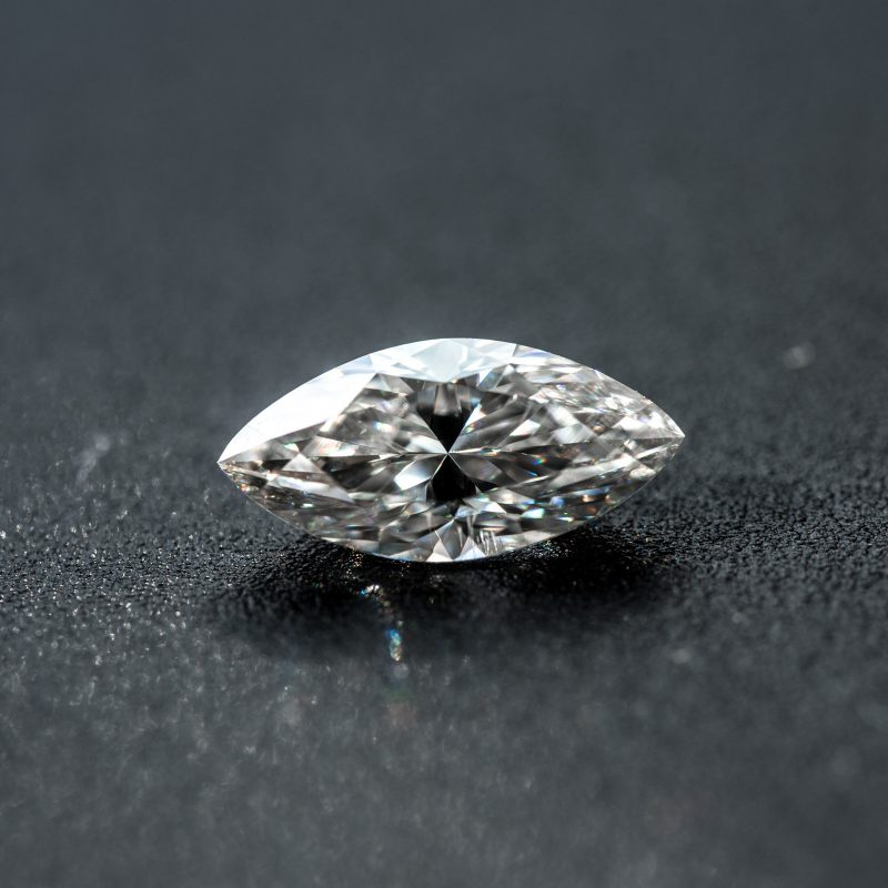 loose-marquise-diamond-marble